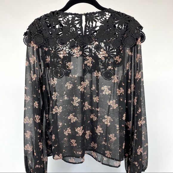 1.State Black Lace Inset Ditsy Floral Top NWT - M - Picture 5 of 16